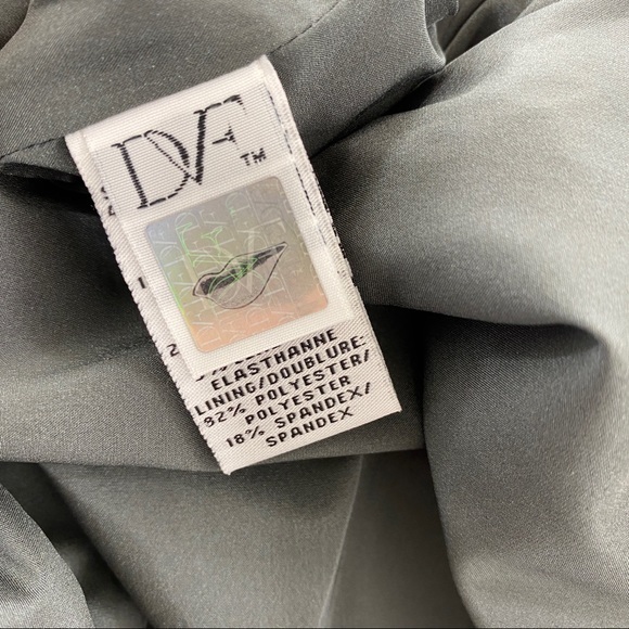 DVF Silver Alligator Jacquard + Black Dress - Picture 6 of 9